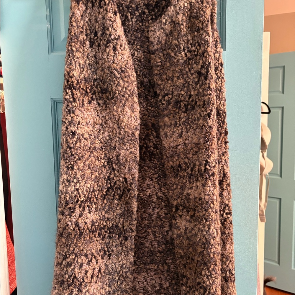 Elegant Blue and Gray Textured Sweater